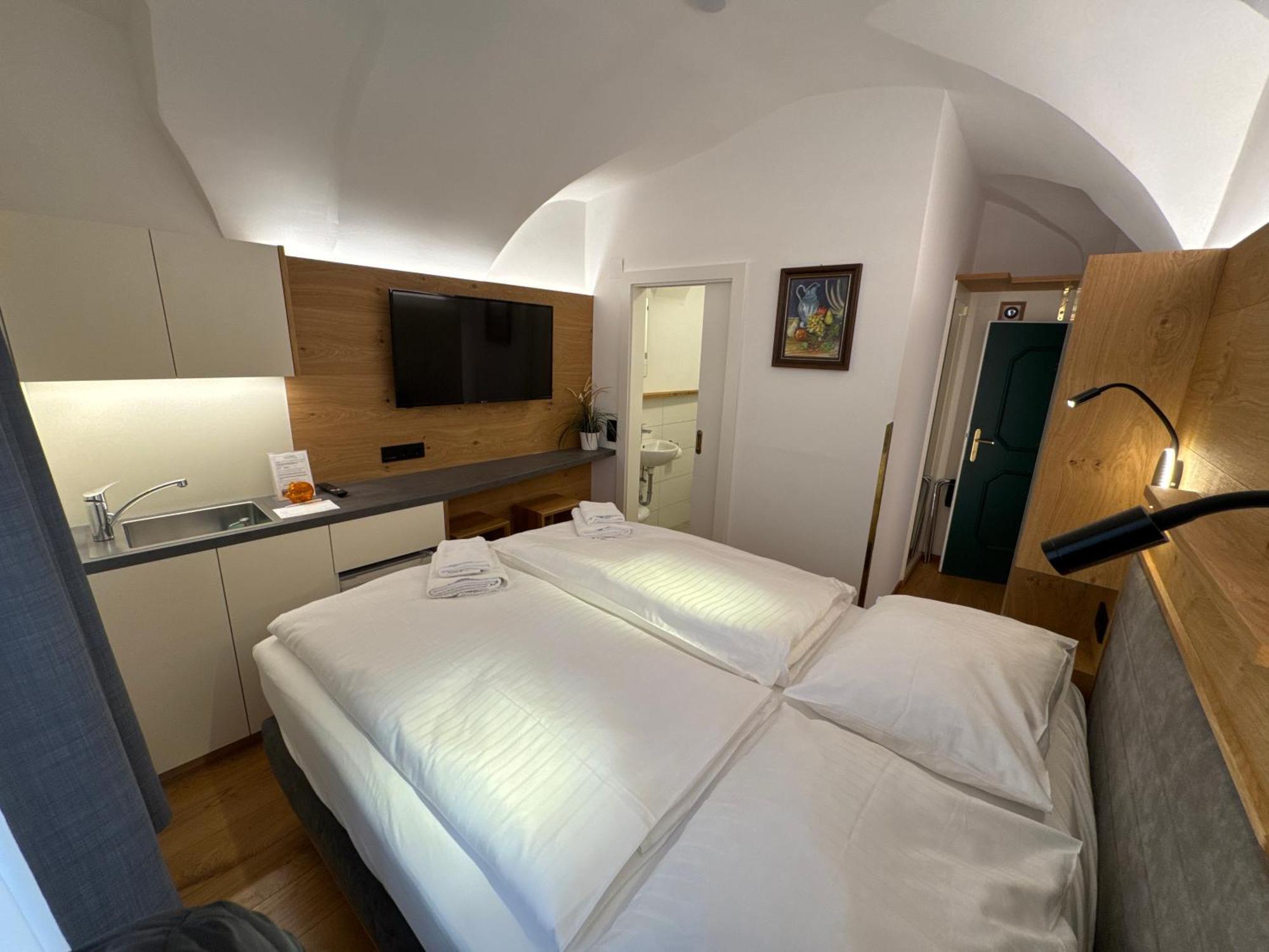 Guesthouse Mozart - Apartment House Salzburg Bagian luar foto