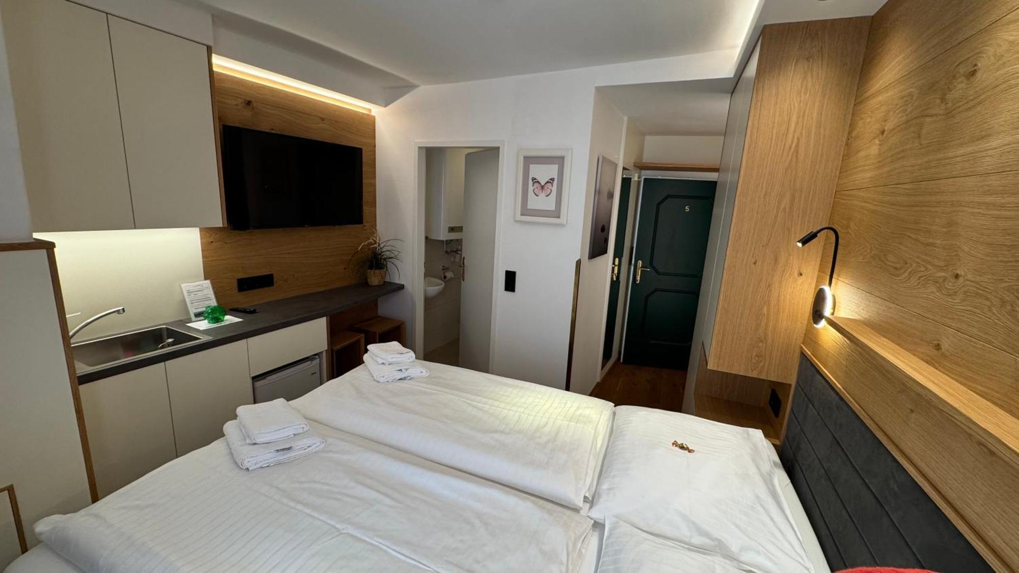 Guesthouse Mozart - Apartment House Salzburg Bagian luar foto